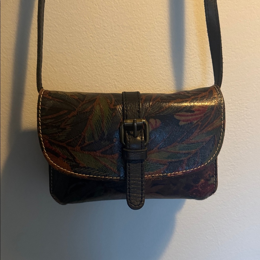 Patricia Nash Leather Crossbody.  Great Fall Colors!